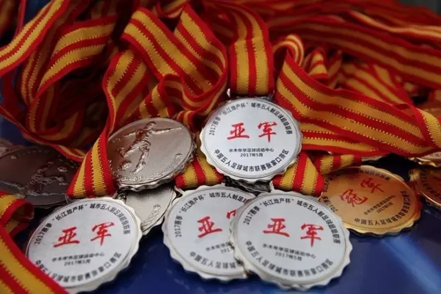记者：张威已经确定租借加盟津门虎